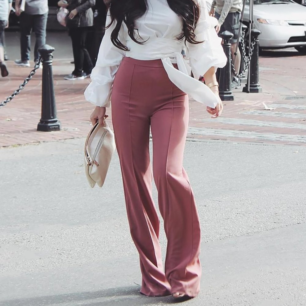 FashionNova- Highwaisted flare wideleg pink pants